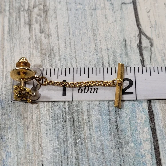 10k Gold Chip Tie Pin. - Picture 9 of 11